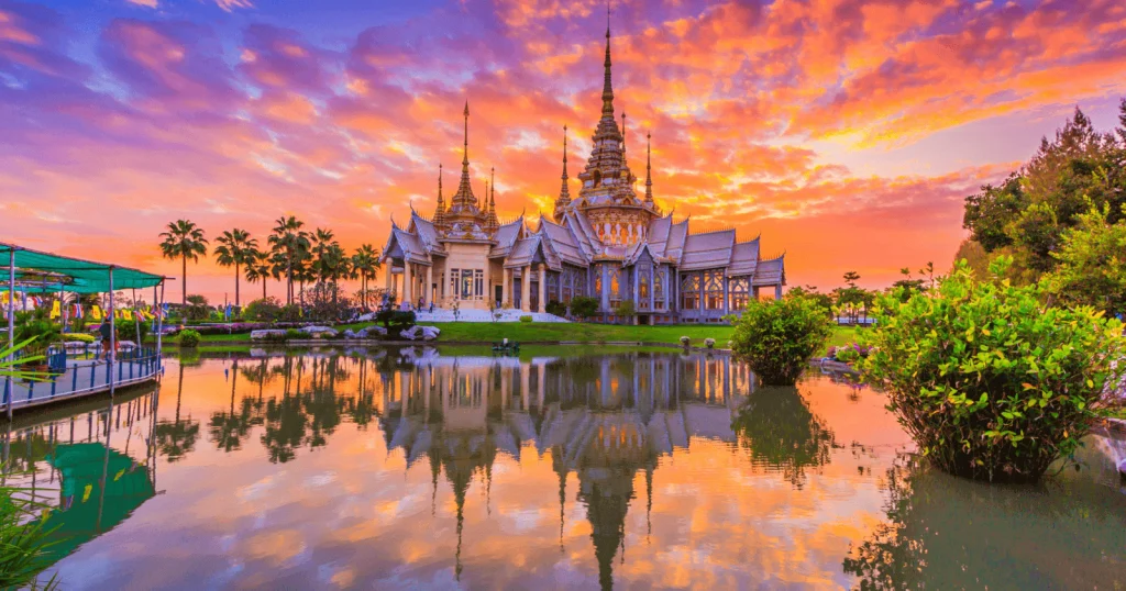 Famous Places for Overseas Adventure Travel