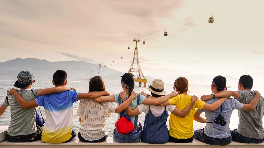  Remain Associated with Travel Communities