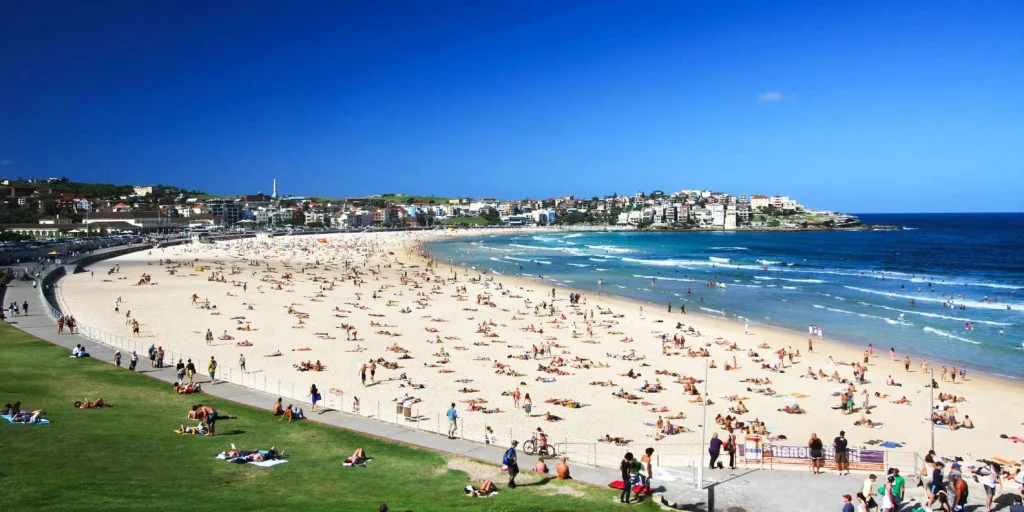 Bondi Beach- Sidney Australia 