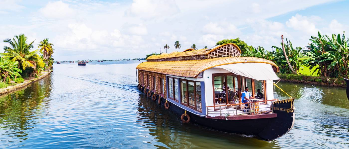 Thekkady Wildlife Adventure, Kerala